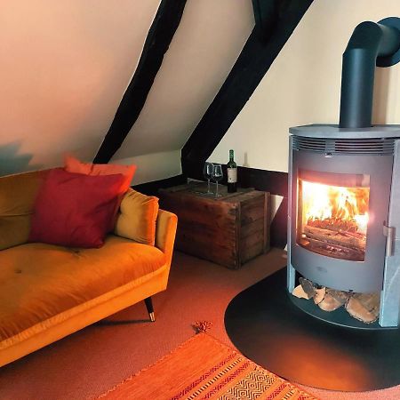 Historische Ferienwohnung Mit Kamin In Lich Kültér fotó